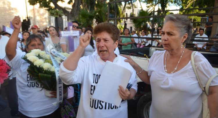 Ligia, la madre de Emma Gabriela, aplaude la -Ley&nbsp;Monzón-