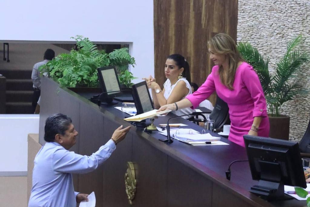 Gaspar Quintal se monta en el tren para buscar la presidencia del&nbsp;PRI-Yucatán