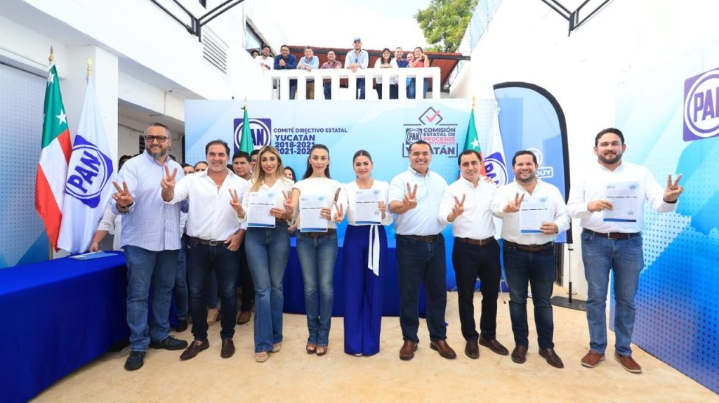 El PAN inscribe a sus precandidatos para el Congreso de Yucatán y Senado de&nbsp;México