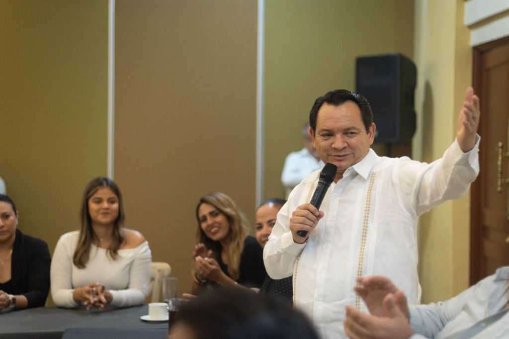 «Hacer programas que beneficien al ciudadano»: Díaz&nbsp;Mena