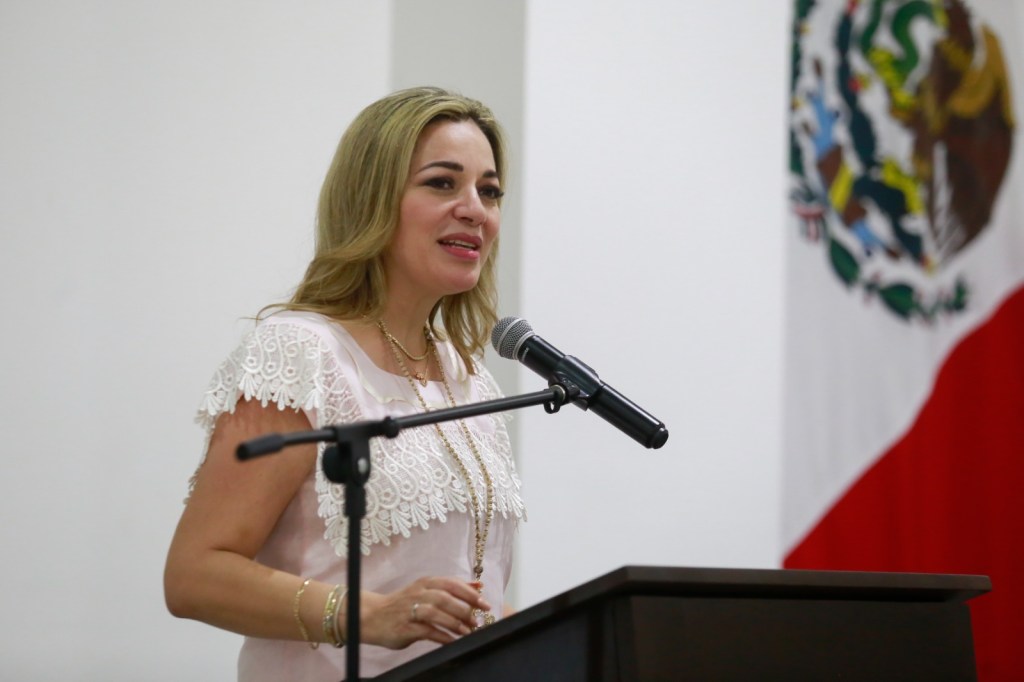 «Mujeres legislando» una iniciativa de Naomi Peniche&nbsp;López