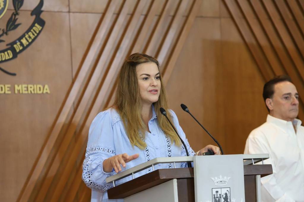 Cecilia Patrón anunció ferias de empleos para colonias y&nbsp;comisarías