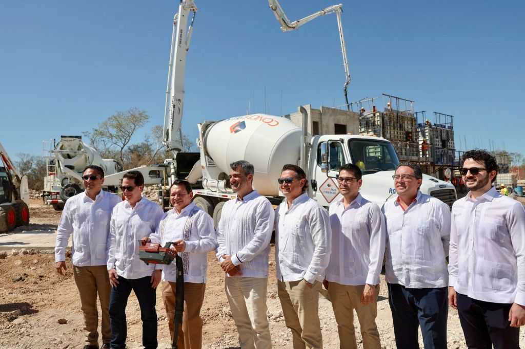 Huacho Díaz Mena proyecta desarrollo del municipio de&nbsp;Ucú