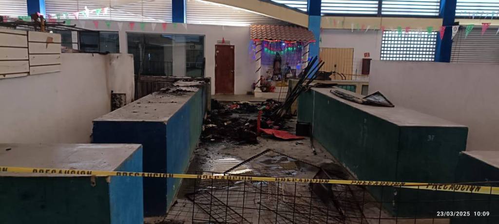 Ayuntamiento de Mérida atiende daños por afectación en Mercado de San&nbsp;Roque