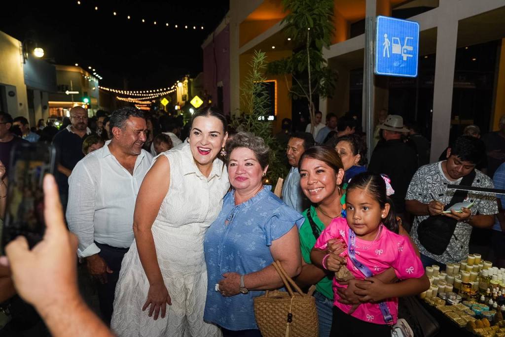 Se vivió la noche más blanca de&nbsp;Mérida