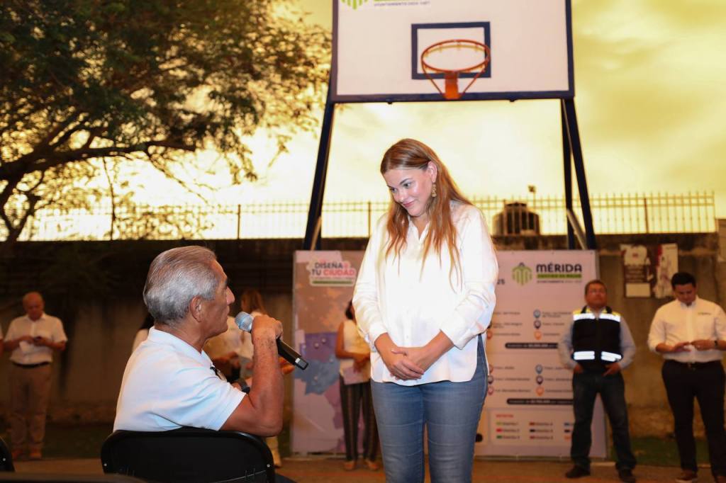 Cecilia Patrón supervisa construcción de parque diseñado por los&nbsp;ciudadanos