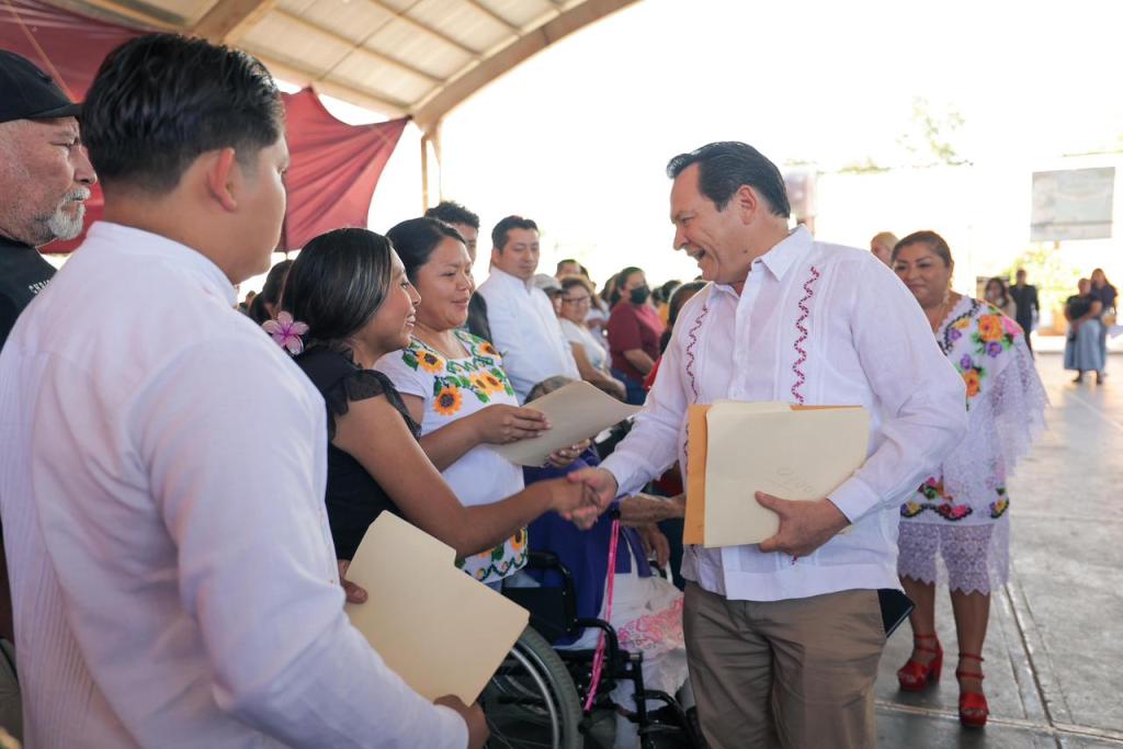 Díaz Mena fortalece los servicios en&nbsp;Tekantó