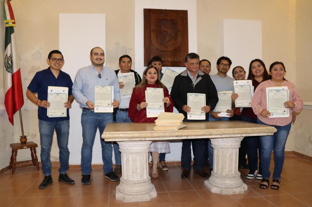 Indemaya recibe más de 150 actas de doble nacionalidad con CURP para migrantes yucatecos en Estados&nbsp;Unidos