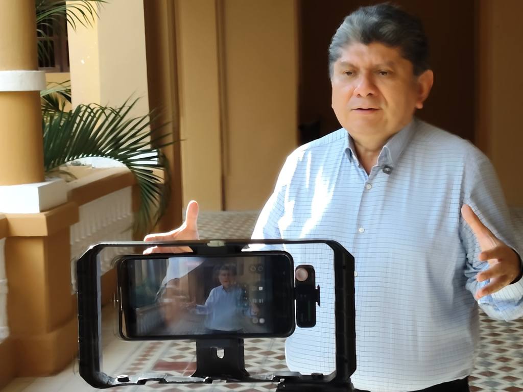 Más de 2,400 millones de pesos del dinero de los yucatecos no pueden regalarse al Tren Maya: Gaspar&nbsp;Quintal